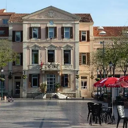Studio Rue Pierre Blanc Lägenhet